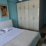 Luxury In Qerret Appartamento
