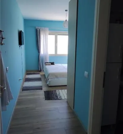 Luxury In Qerret *