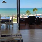Luxury In Qerret Appartement
