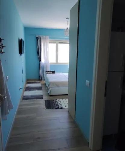 Luxury In Qerret *